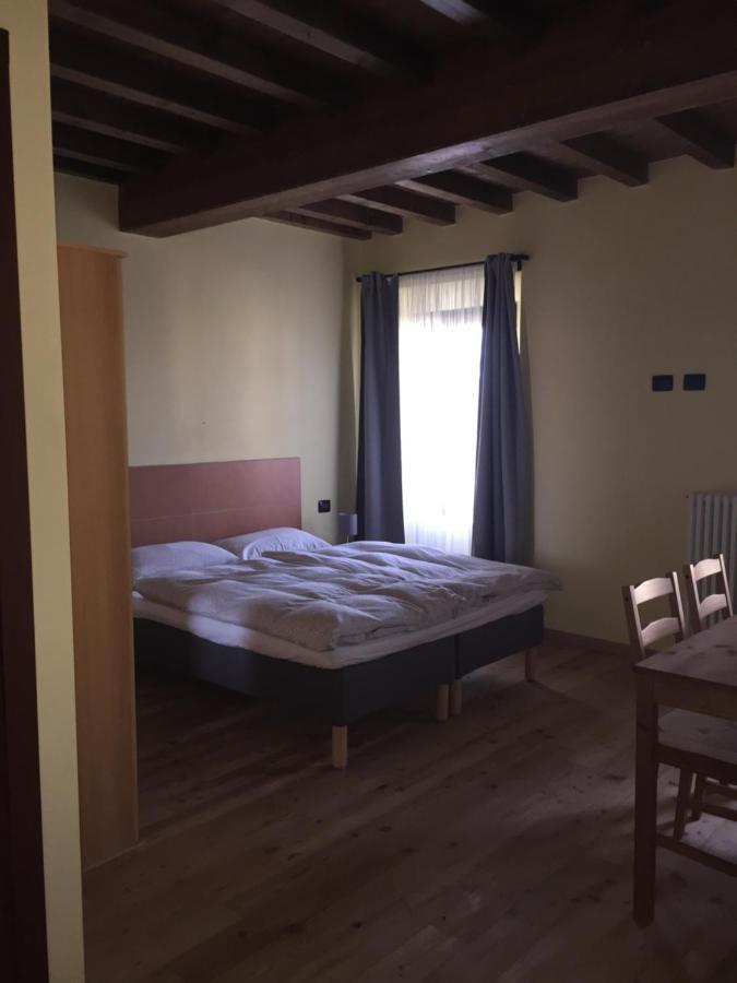 Ababo Affittacamere Quattro Castella Buitenkant foto